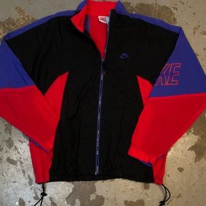 Retro Nike Windbreaker